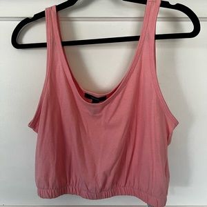 Forever 21 pink cropped tank top. Size medium.